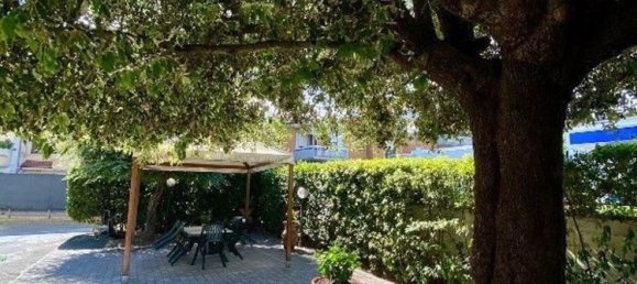 12-salle Villa à Empoli, Italy No. 279532 48