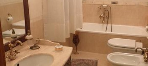 7 rooms Apartment in Messina, Italy No. 296039 6