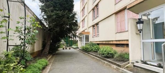 2 chambres Appartement à Drancy, France No. 181079 11
