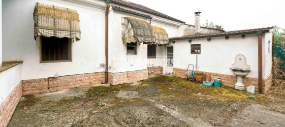 2 Schlafzimmer Wohnung in Cremona, Italy, Nr. 349623 6