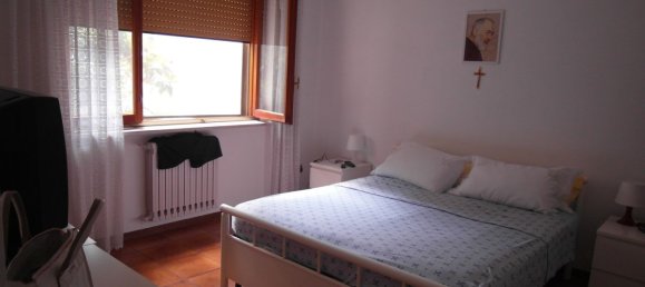 7 rooms Apartment in Salerno, Italy No. 256828 5