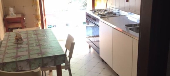 7 rooms Apartment in Salerno, Italy No. 256828 4