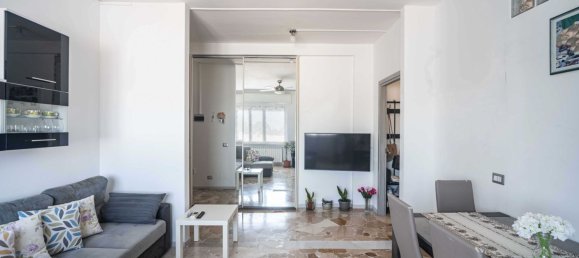 Apartamento de 3 dormitorios en Arluno, Italy No. 360673 7