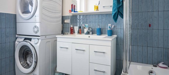 Apartamento de 3 dormitorios en Arluno, Italy No. 360673 35