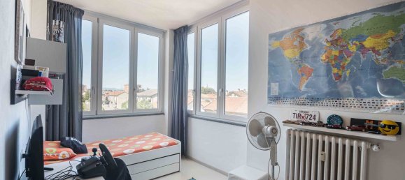 Apartamento de 3 dormitorios en Arluno, Italy No. 360673 15