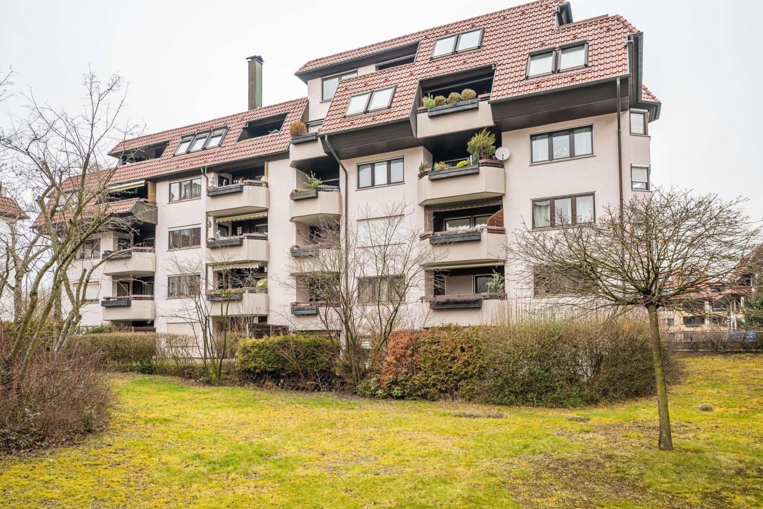 Apartamento de 2 habitaciónes en Rems-Murr-Kreis, Germany No. 2716