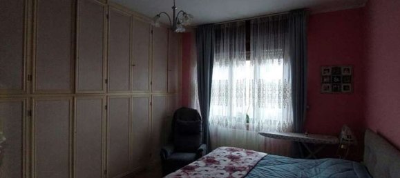 Apartamento de 6 dormitorios en Vercelli, Italy No. 364499 23