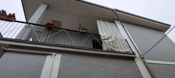 Apartamento de 6 dormitorios en Vercelli, Italy No. 364499 25