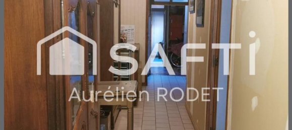 Casa de 4 dormitorios en Vatan, France No. 222812 10