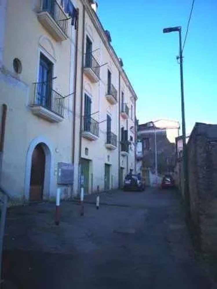 Apartamento de 6 divisões em Cava de' Tirreni, Italy N.º 225260