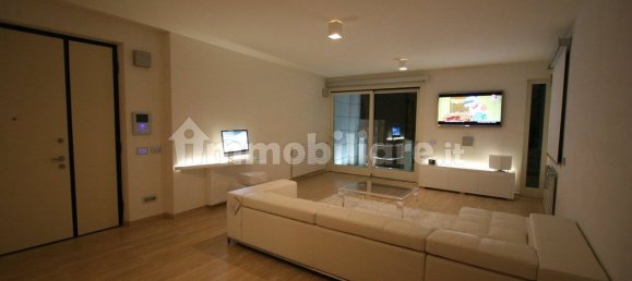 4 bedrooms Villa in Camaiore, Italy No. 223261 3