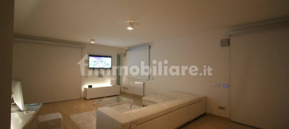 4 bedrooms Villa in Camaiore, Italy No. 223261 4