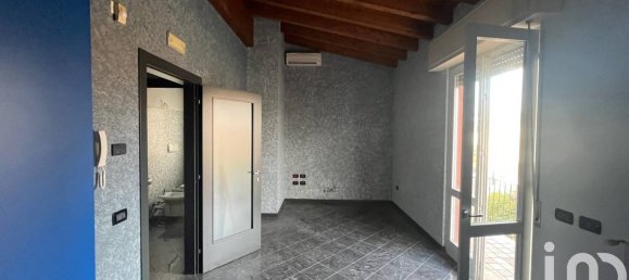 Квартира с 2 спальнями в Кастель Гоффредо, Италия № 329551 2