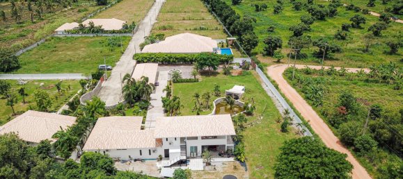 5 bedrooms Cafe / restaurant in Hua Hin, Thailand No. 6451 3