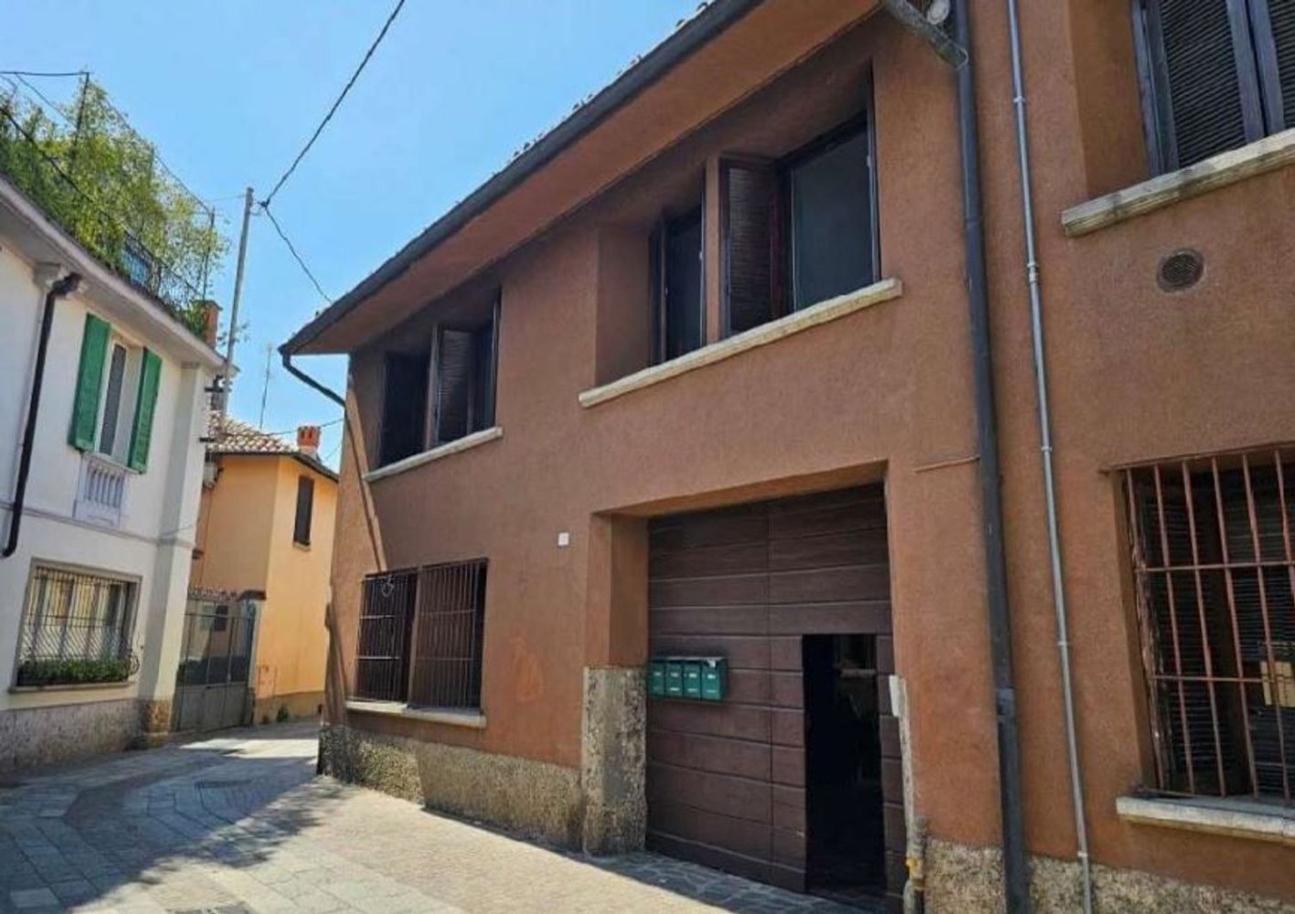 Квартира с 3 комнатами в Треццо суль Адда, Италия № 219419