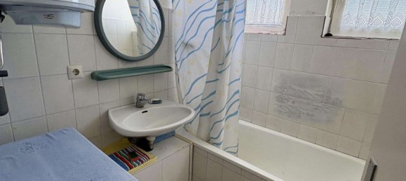 Apartamento de 2 dormitorios en Zollernalbkreis, Germany No. 318163 12