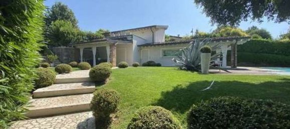 5غرفة فيلا في Lonato del Garda, Italy رقم 6139 4