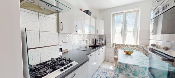 9 rooms Commercial property in Mulhouse, France No. 59063 2