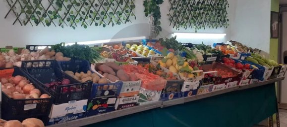 Propiedad comercial de 1 habitación en Menton, France No. 342849 2