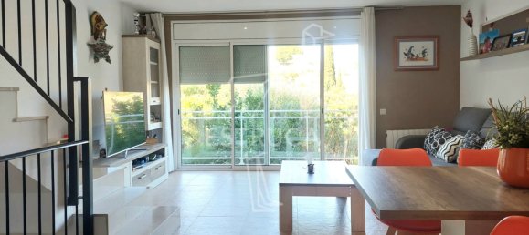 5 bedrooms Townhouse in Montgat, Spain No. 184109 6