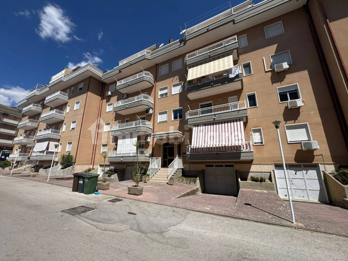 Apartamento de 1 dormitorio en Caltanissetta, Italy No. 294755