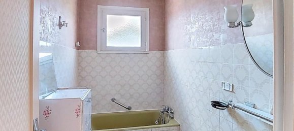 Apartamento de 3 dormitorios en La Ravoire, France No. 289342 9