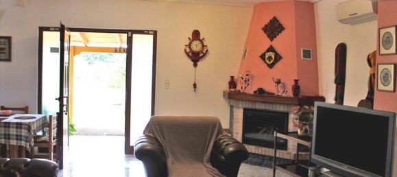 3 bedrooms Commercial property in Palaia Fokaia, Greece No. 7670 5