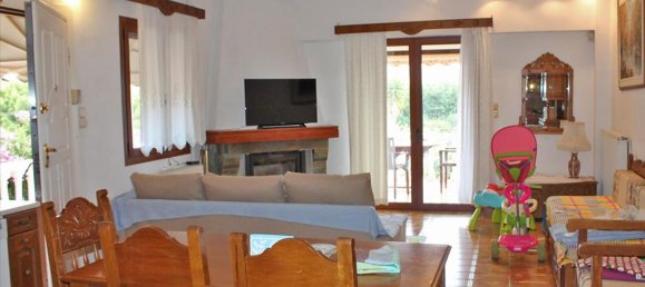 3 bedrooms Commercial property in Palaia Fokaia, Greece No. 7670 12