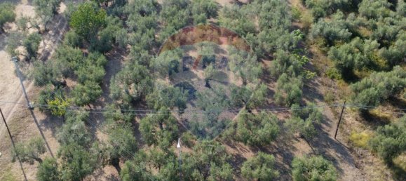 Terreno em Rocca San Giovanni, Italy 3045 m² N.º 362038 2