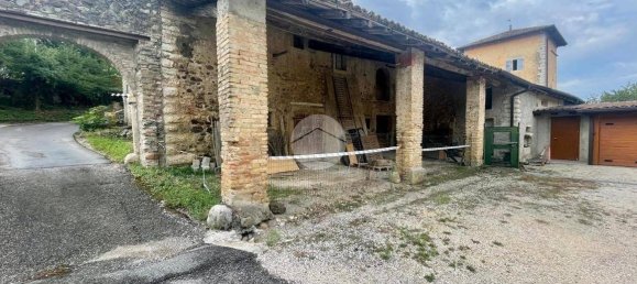 4 bedrooms House in Caprino Veronese, Italy No. 322717 22