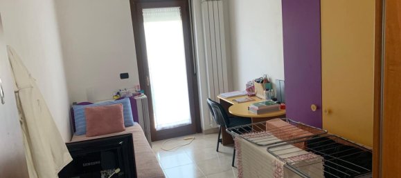 4-salle Appartement à Chieti, Italy No. 194115 55