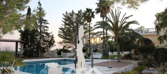 8 bedrooms Villa in Benajarafe, Spain No. 60169 7