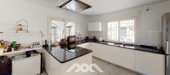 8 bedrooms Villa in Benajarafe, Spain No. 60169 16