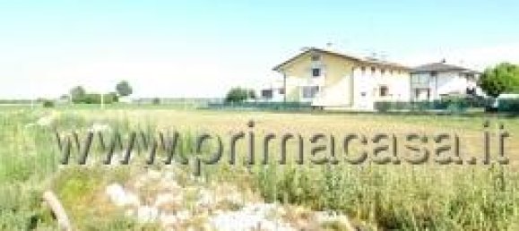 1غرفة قطعة أرض في Zevio, Italy رقم 25257 5