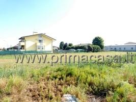 1غرفة قطعة أرض في Zevio, Italy رقم 25257