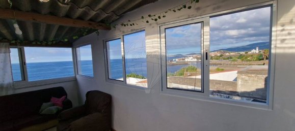 3 bedrooms House in Rabo de Peixe, Portugal No. 291100 10