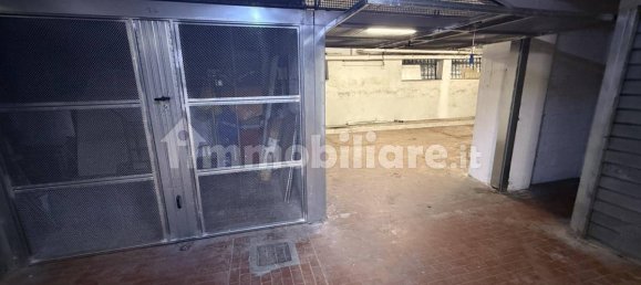 44m² Garage in Rome, Italy No. 379351 11