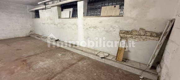 44m² Garage in Rome, Italy No. 379351 6