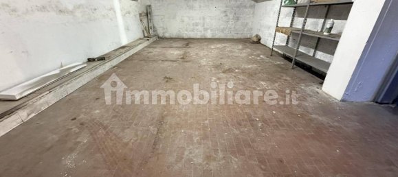 44m² Garage in Rome, Italy No. 379351 3