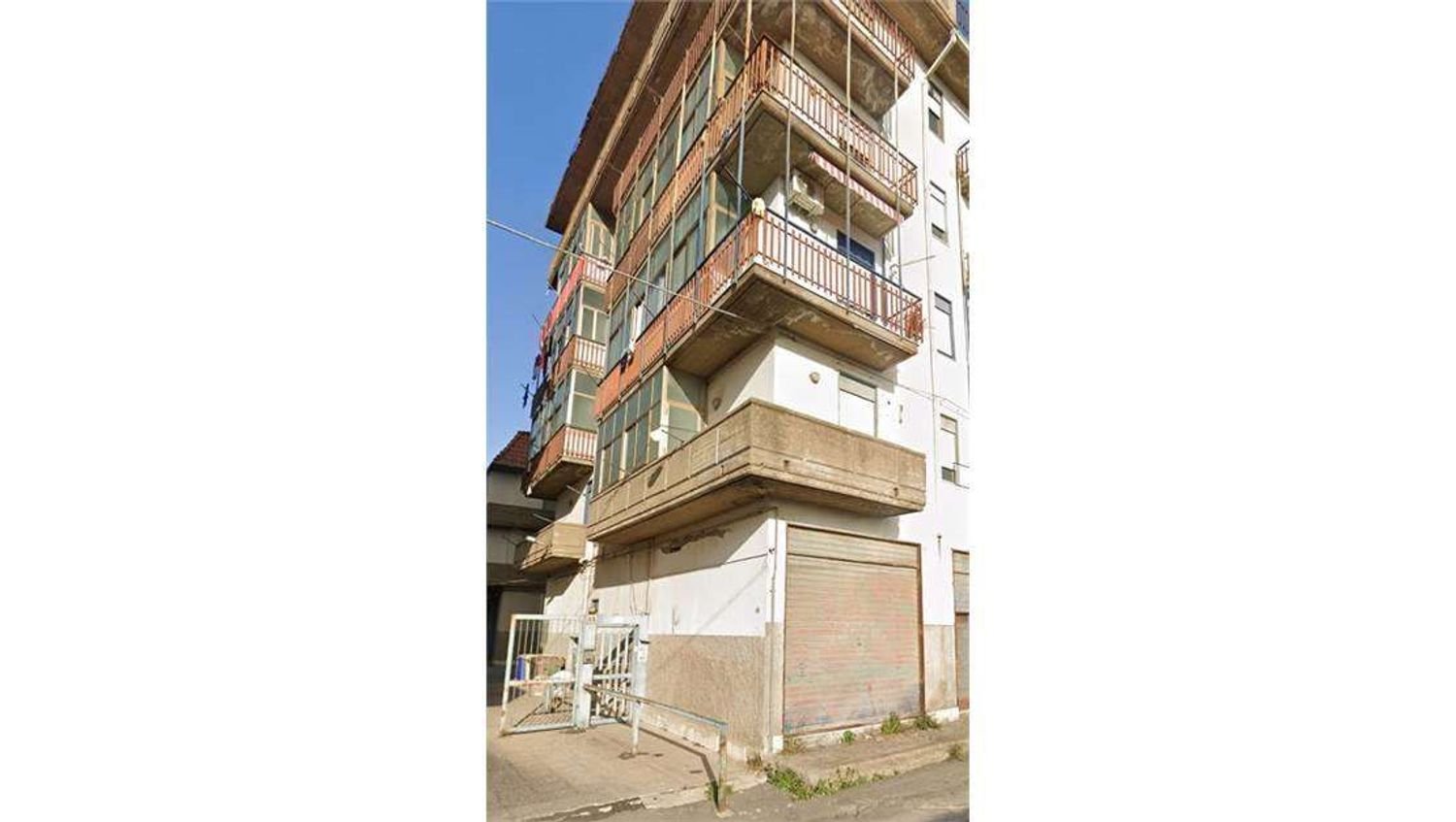 5-Zimmer Wohnung in Catania, Italy, Nr. 46916