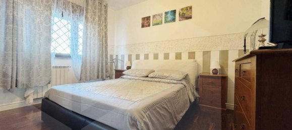 3 rooms Apartment in Rome, Italy No. 206103 13