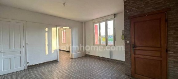 Дом с 3 спальнями в Фрюж, Франция № 56824 2