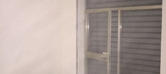 2 rooms Commercial property in Livorno, Italy No. 148465 5