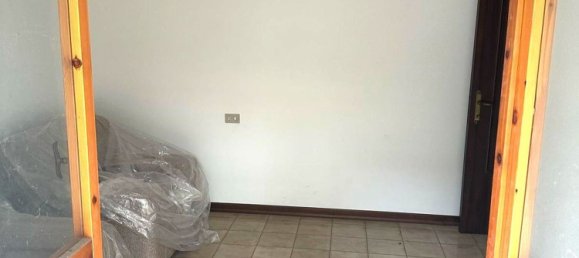 3 rooms Apartment in Caramanico Terme, Italy No. 267920 3