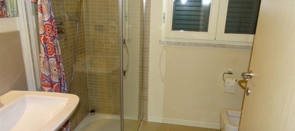 5 bedrooms Villa in Montignoso, Italy No. 316756 22