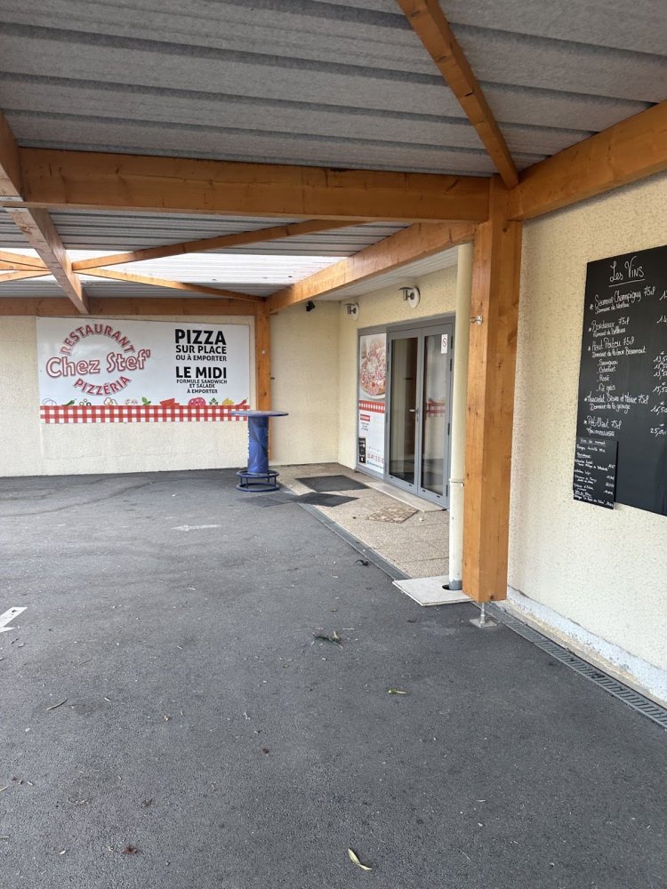 370m² Commercial property in Dissay, France No. 302588