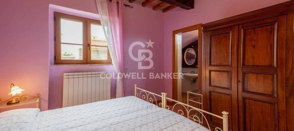 13 Schlafzimmer Haus in Gubbio, Italy, Nr. 300274 17