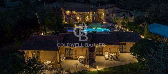 13 Schlafzimmer Haus in Gubbio, Italy, Nr. 300274 3