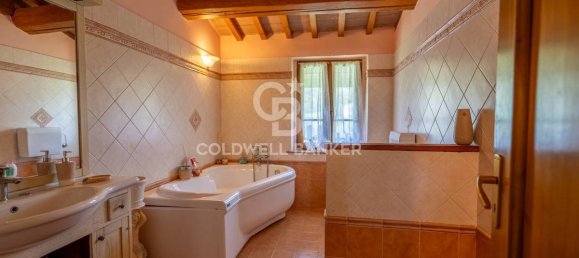 13 Schlafzimmer Haus in Gubbio, Italy, Nr. 300274 15