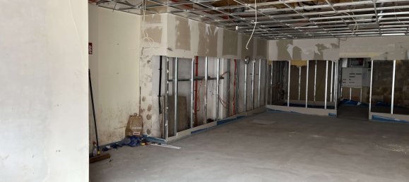 Коммерческая недвижимость 100м² в Ойскирхен, Германия № 40166 4